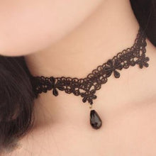 Load image into Gallery viewer, Lacey Choker with Gem
