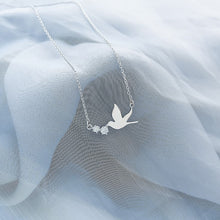 Load image into Gallery viewer, Silver Dove Pendent Necklace
