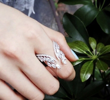 Load image into Gallery viewer, Angel Wings Crystal Ring
