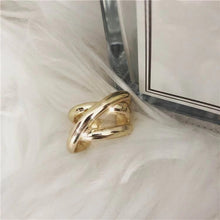 Load image into Gallery viewer, Gold Wrap Cutout Ring
